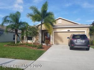 property at 2078 Maeve Cir