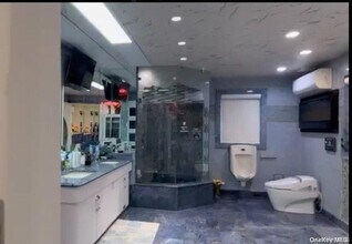 215-40 27th Ave in Queens, NY - Building Photo - Building Photo