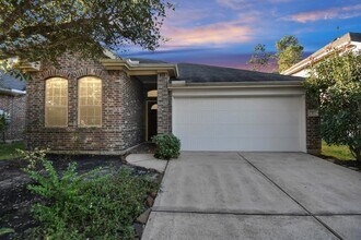 7 Tidwilow Pl in Tomball, TX - Building Photo - Building Photo