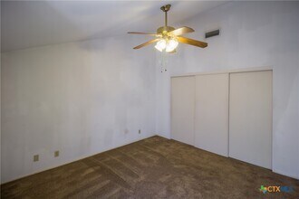 1101 Parkview Dr in Canyon Lake, TX - Building Photo - Building Photo