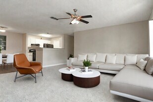 Arbor Bend in Villa Rica, GA - Building Photo