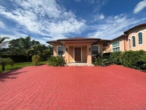 4649 Lillian Ave, Unit A in Palm Beach Gardens, FL - Building Photo - Building Photo