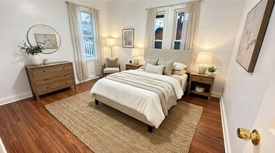 24 Elm St in Everett, MA - Foto de edificio - Building Photo