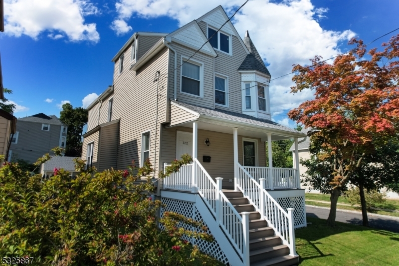 122 N Fullerton Ave in Montclair, NJ - Foto de edificio