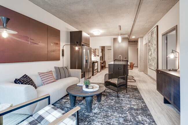 Nordhaus Apartment Homes in Minneapolis, MN - Foto de edificio - Interior Photo