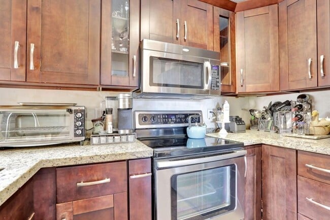 2850 Carambola Cir S in Coconut Creek, FL - Building Photo - Building Photo