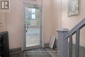 84 Simcoe St N in Oshawa, ON - Building Photo - Building Photo