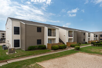 Captains Landing Apartments photo'