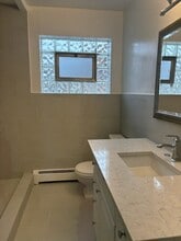 7200 N Ashland Blvd in Chicago, IL - Building Photo - Building Photo