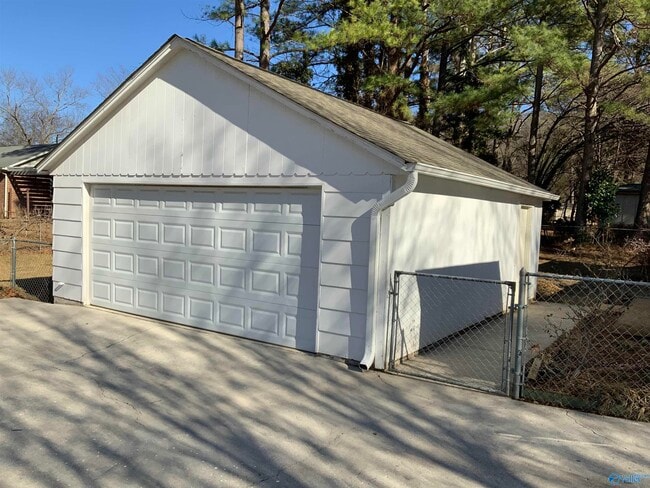 2511 Galahad Dr SE in Huntsville, AL - Building Photo - Building Photo