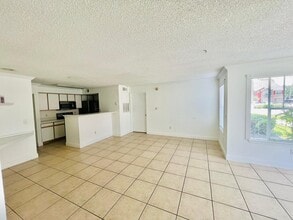 2200 Key W Ct in Kissimmee, FL - Building Photo - Building Photo