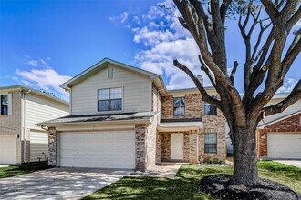 9307 Grove Haven Dr in Houston, TX - Building Photo - Building Photo