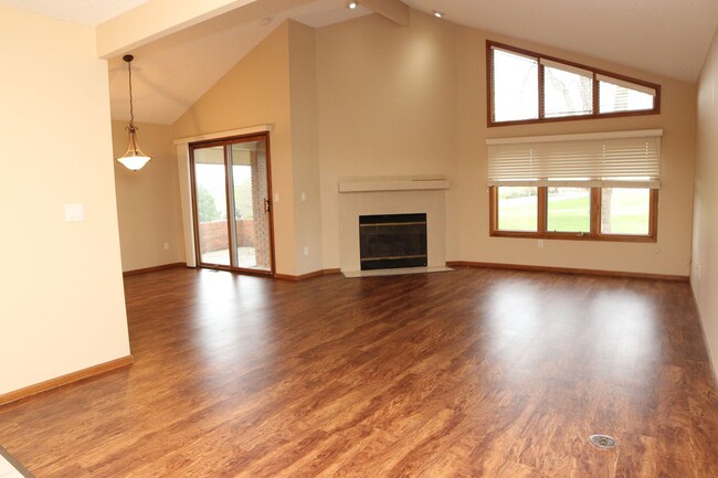 1435 Front Nine Dr in Fort Collins, CO - Foto de edificio - Building Photo