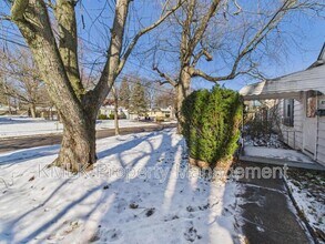 871 Kennebec Ave in Akron, OH - Building Photo - Building Photo