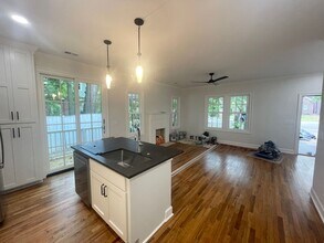 710 Kawana Rd in Columbia, SC - Building Photo - Building Photo