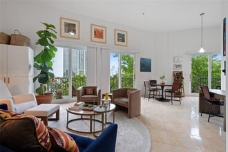 2701 SW 3rd Ave, Unit 303 in Miami, FL - Building Photo - Building Photo