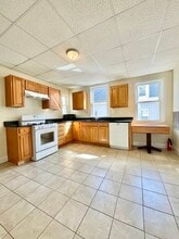 45 Chestnut Ave, Unit 2 in Boston, MA - Building Photo - Building Photo