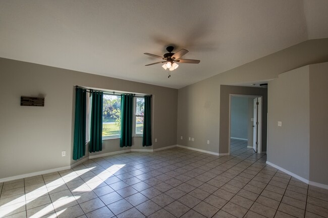 2409 Greenway Dr in Melbourne, FL - Building Photo - Building Photo