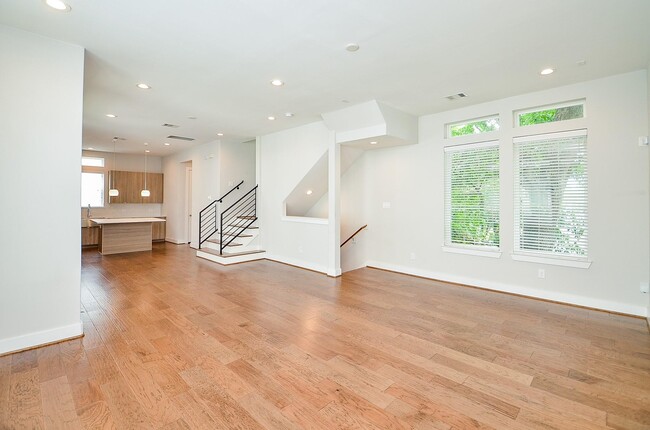 property at 5903 Val Verde St