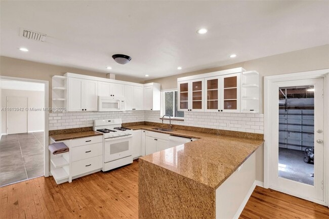 property at 386 NE 99th St