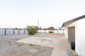 3847 Balsa Ave in Yucca Valley, CA - Building Photo - Building Photo