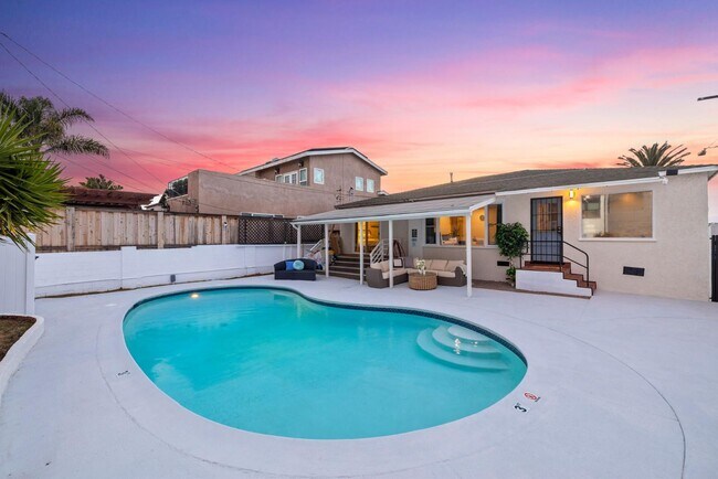 1404 Lieta St in San Diego, CA - Building Photo - Building Photo