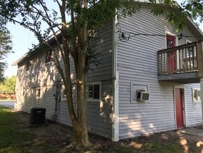 1418 Avenue K in Danbury, TX - Building Photo - Building Photo