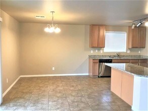 20784 W Hamilton St in Buckeye, AZ - Building Photo - Building Photo