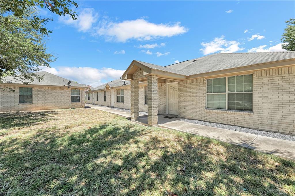601 Agate St in Edinburg, TX - Building Photo