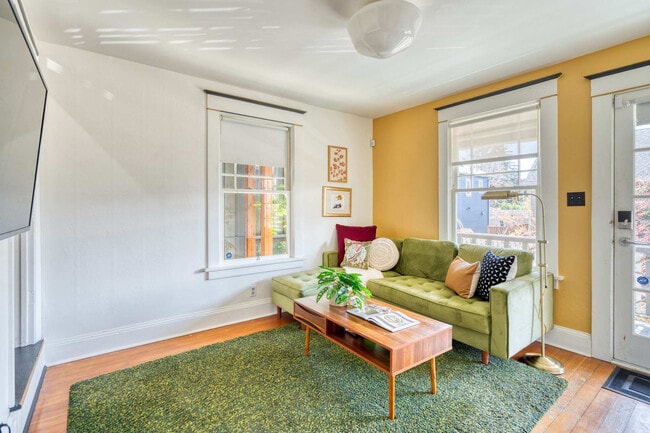 property at 1235 N Prescott St