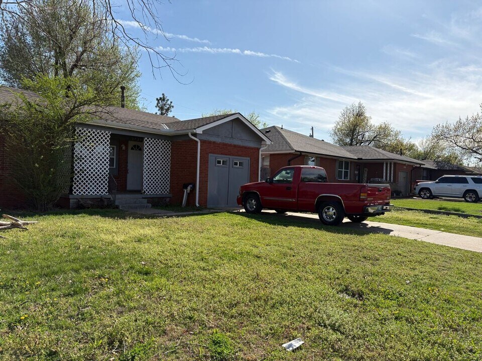 2724 SW 46th St in Oklahoma City, OK - Building Photo