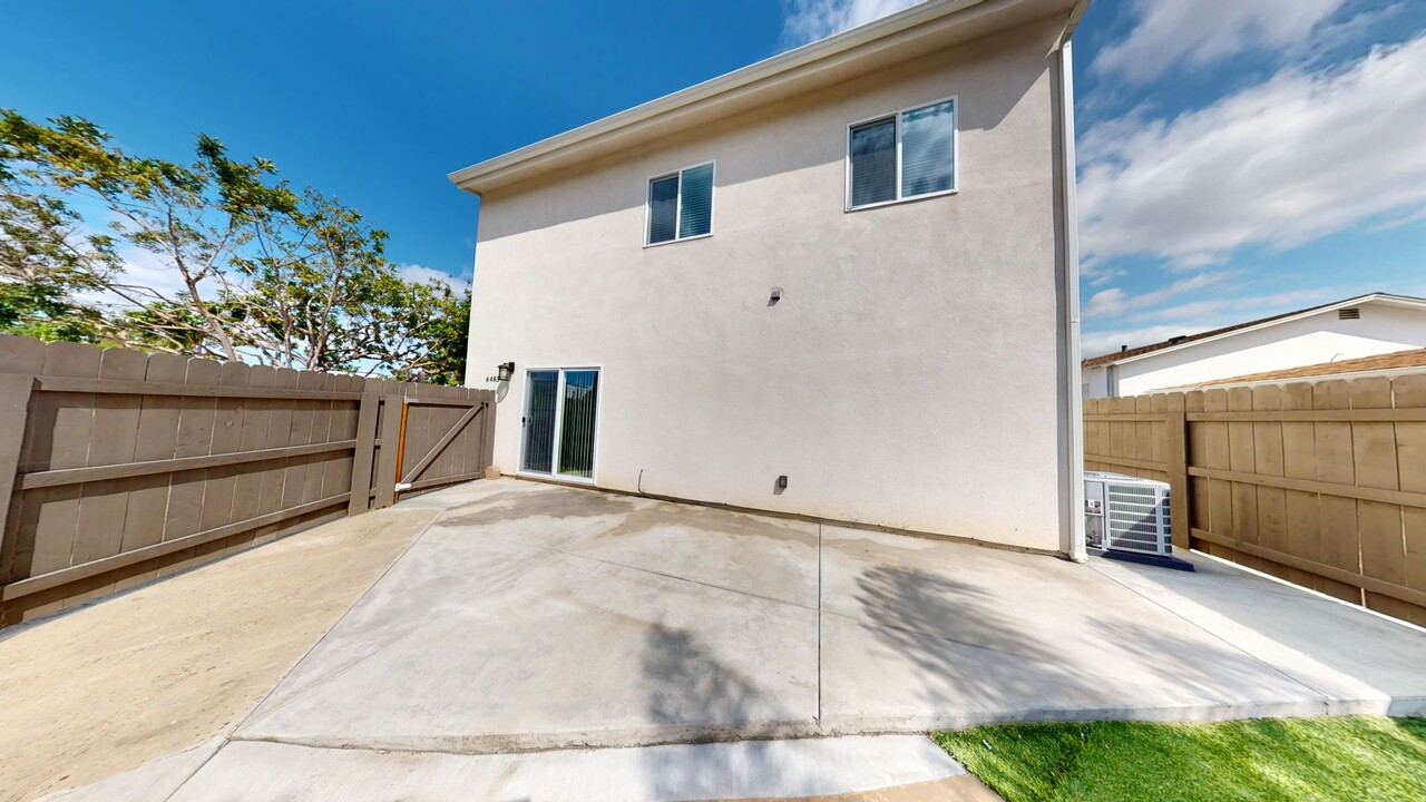 4941 Gary St in San Diego, CA - Building Photo