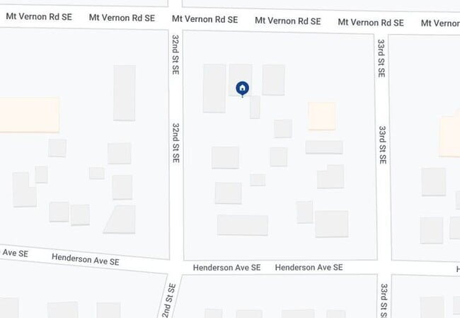 3207 Mt Vernon Rd SE in Cedar Rapids, IA - Building Photo - Building Photo