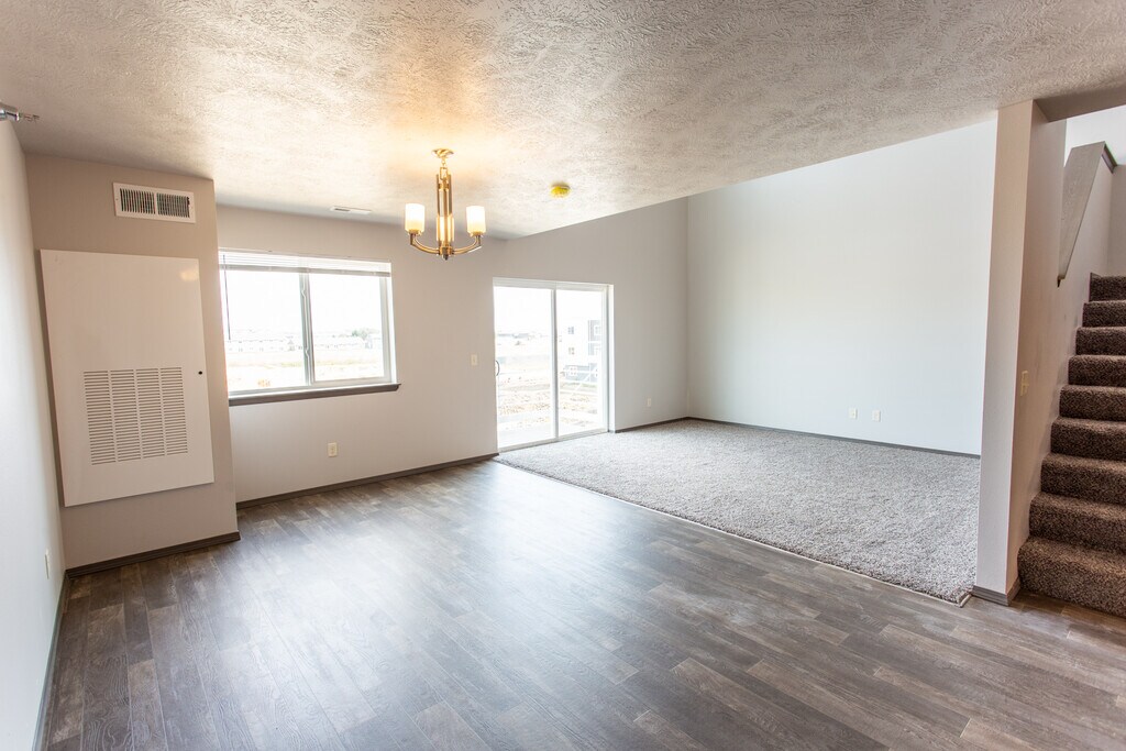 Whisper Ridge Commons Apartments in Sioux Falls, SD