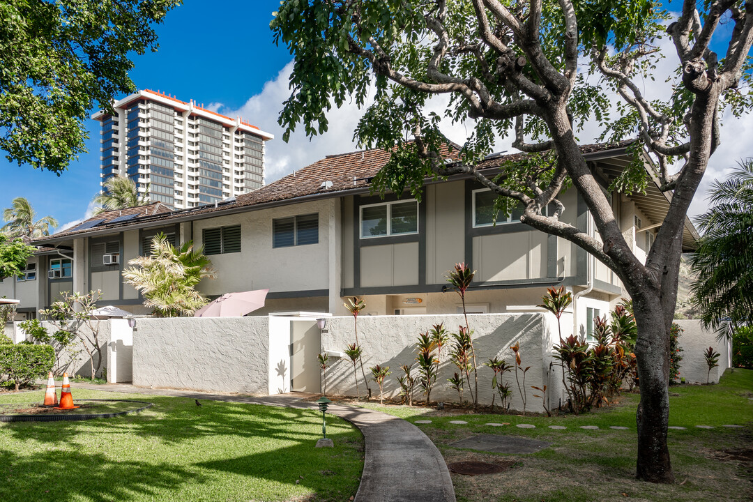 Gateway Peninsula in Honolulu, HI - Building Photo