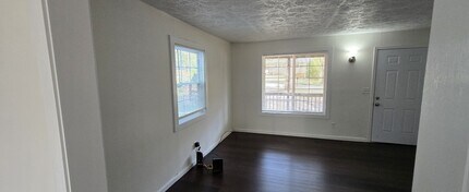 6154 Green Acres Dr SW in Covington, GA - Building Photo - Building Photo