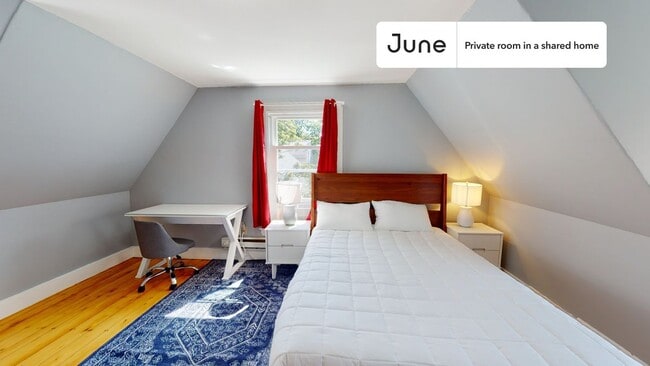 Private bedroom in 7 bed/2 bath Home in Boston, MA - Building Photo - Building Photo