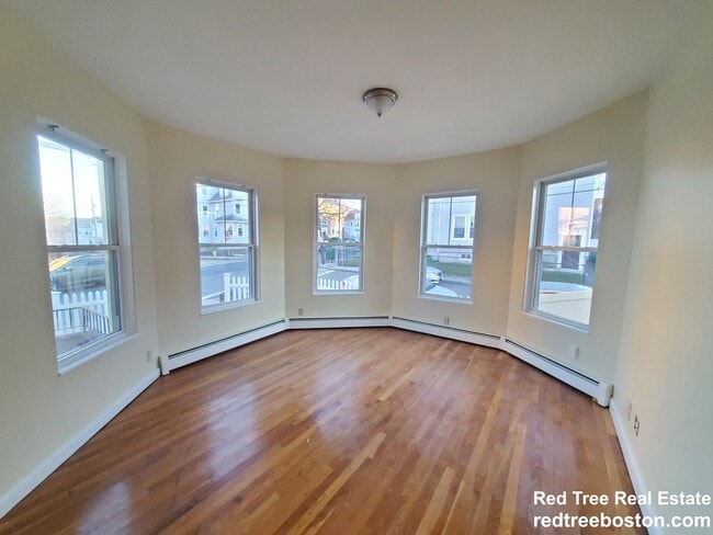 71 Winchester St, Unit 1