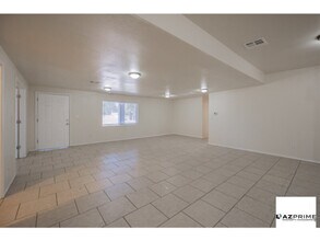 5401 S 15th Ave in Phoenix, AZ - Building Photo - Building Photo