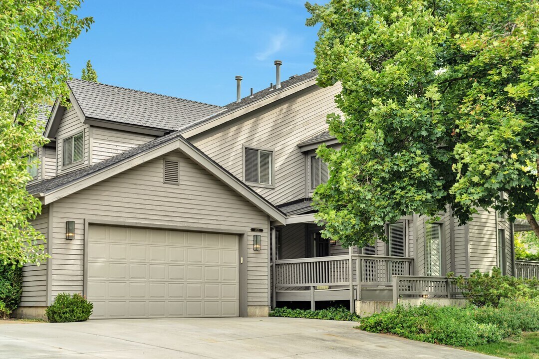 4829 Arbor Cir in Holladay, UT - Building Photo
