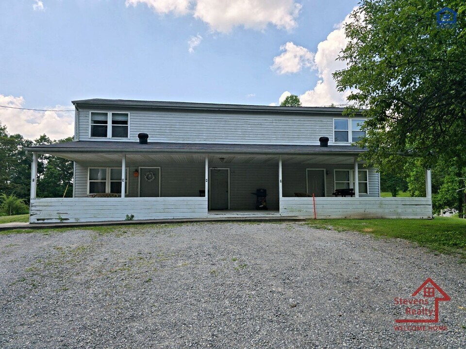 620 Allie Ln in Monterey, TN - Building Photo