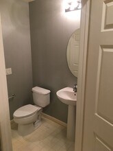 31 E Agate Ave-Unit -1 in Las Vegas, NV - Building Photo - Building Photo