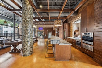 The Southwestern in Dallas, TX - Foto de edificio - Building Photo