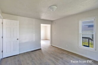 1310 Massachusetts Ave in Lansing, MI - Building Photo - Building Photo