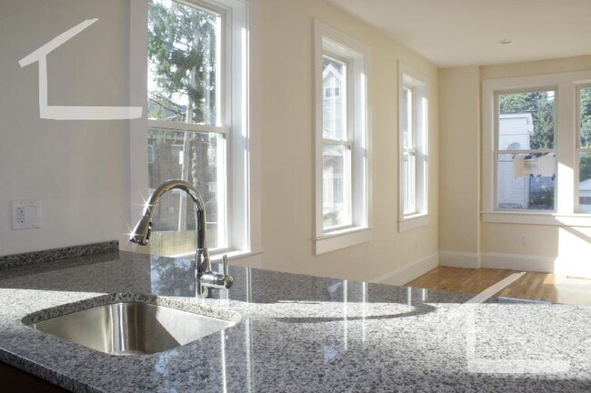property at 6 Larose Pl