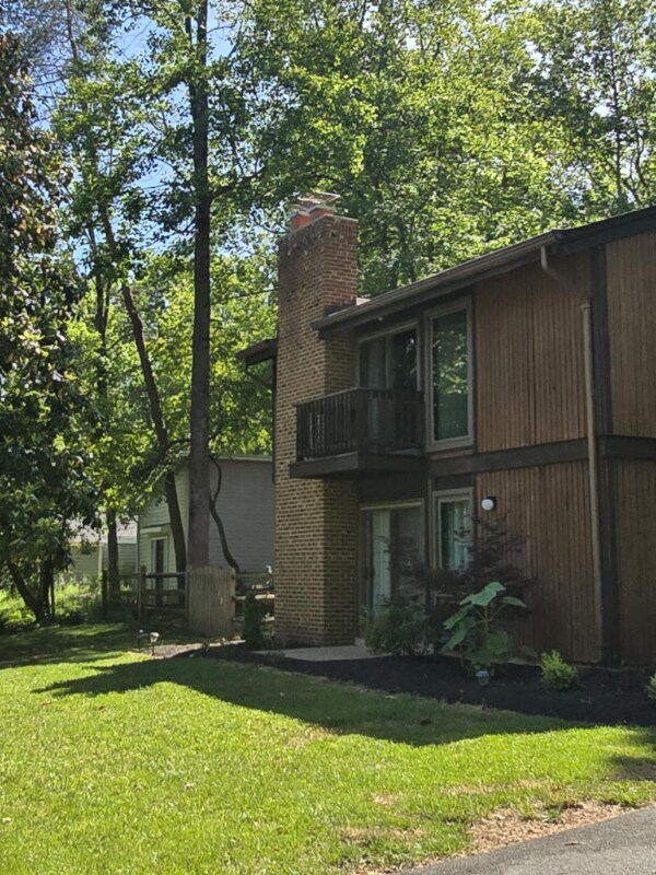 property at 6277 Occoquan Forest Dr