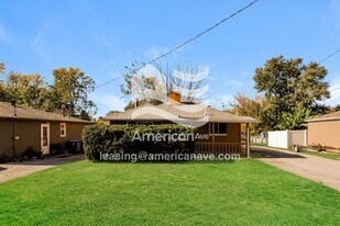 1321 Gladys St in Collinsville, IL - Building Photo