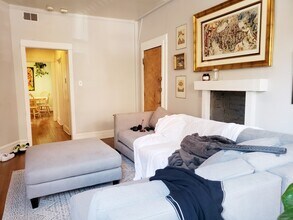 3508 N Broadway in Chicago, IL - Building Photo - Building Photo