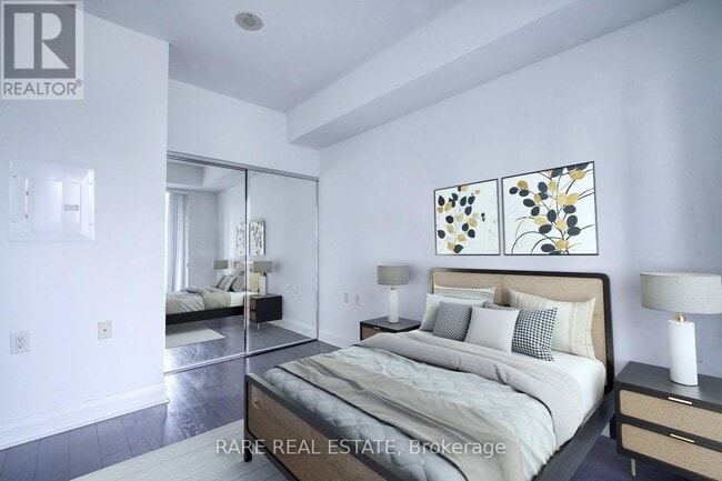 2803-65-2865 St Mary St in Toronto, ON - Building Photo - Building Photo