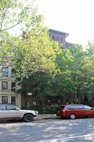 477 3rd St Apartments